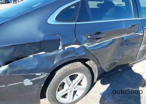 2020 Chevrolet Malibu Fwd Ls из США, поврежденный, VIN 1G1ZB5ST2LF077243